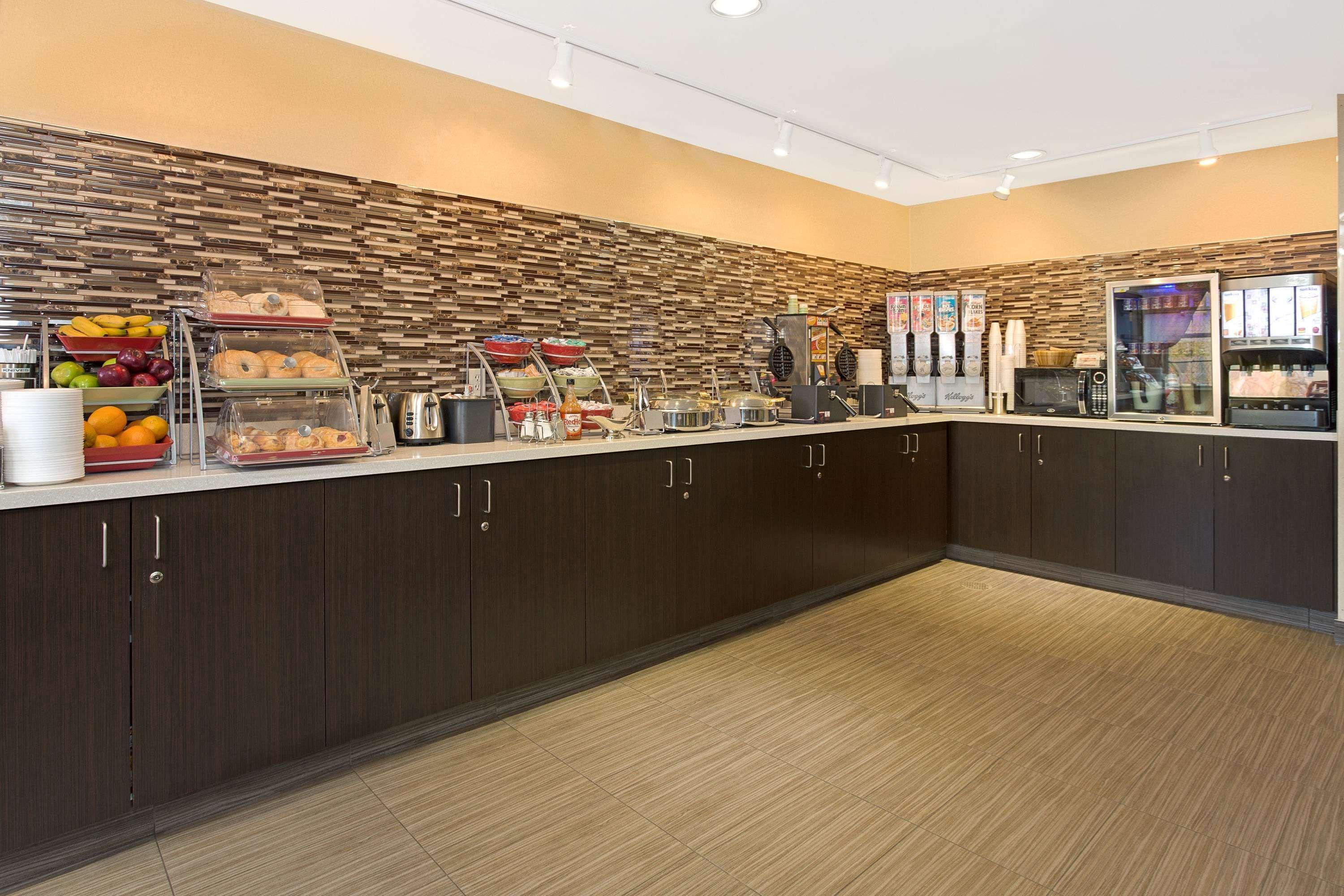 Hawthorn Suites By Wyndham Cincinnati/Sharonville Extérieur photo