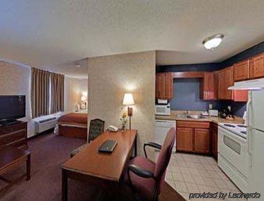 Hawthorn Suites By Wyndham Cincinnati/Sharonville Chambre photo